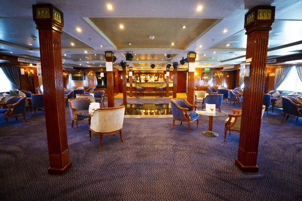 Bule Shadow III Hotel Nagaa Al Fuqani Eksteriør billede
